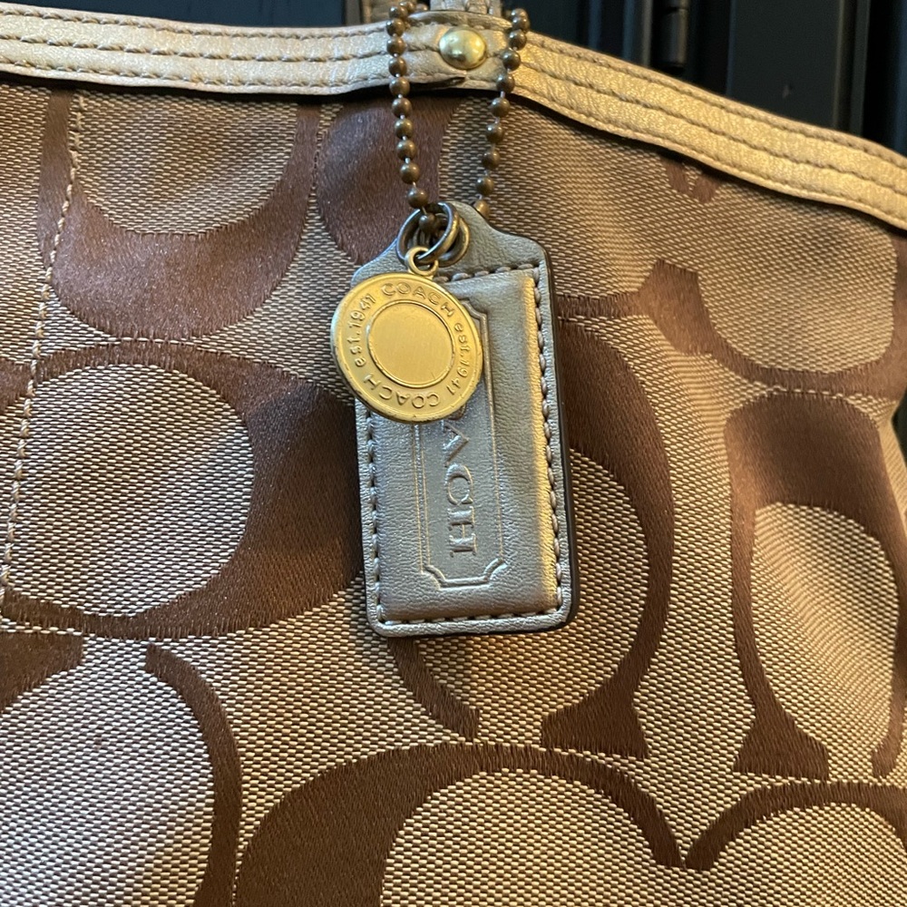 Coach Signature Strip Tote - Gold/Brown w/ Pink Lining - Picture 3 of 5